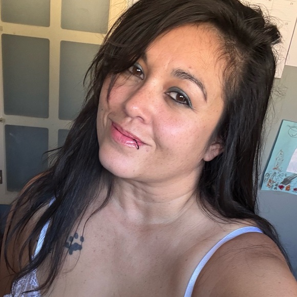 Meet your Posher, Rita - Picture 4 of 5